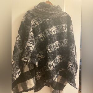 Chic Black and White Floral Poncho
